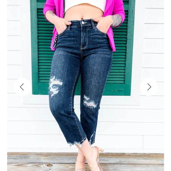 Judy Blue After Hours Dark Wash Destroyed Hem Cropped Straight Leg Jeans Size 9 - Picture 10 of 16